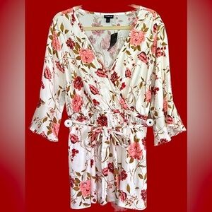 TORRID Fall Flowers Floral Challis Surplice Tie-Front Babydoll Top, Sz 1X, NWT.